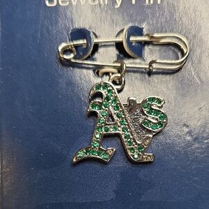 Game Time Offical MLB Oakland A's Jewelry Pin / Brooch